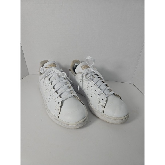 adidas Shoes - adidas Women's Advantage Sneaker 9.5‎ White Copper Metallic